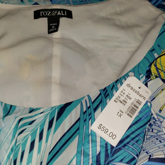 Hi-Lo, Layered summer dress.  New from Dressbarn - Picture 4 of 5